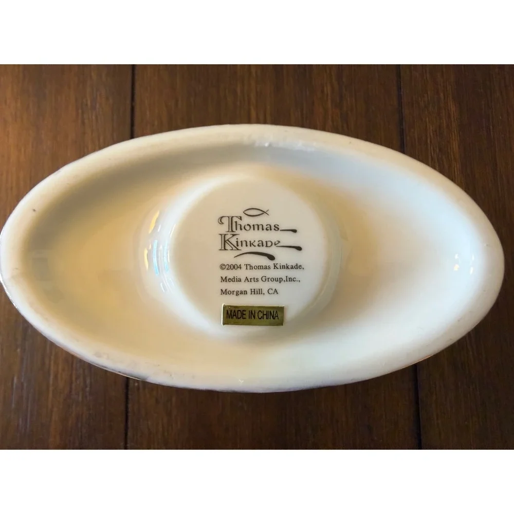 Thomas Kinkade Sunday Evening Sleigh Ride Porcelain Candle Holder Gold Trim 2004